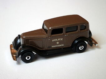 matchbox 33 plymouth pc sedan