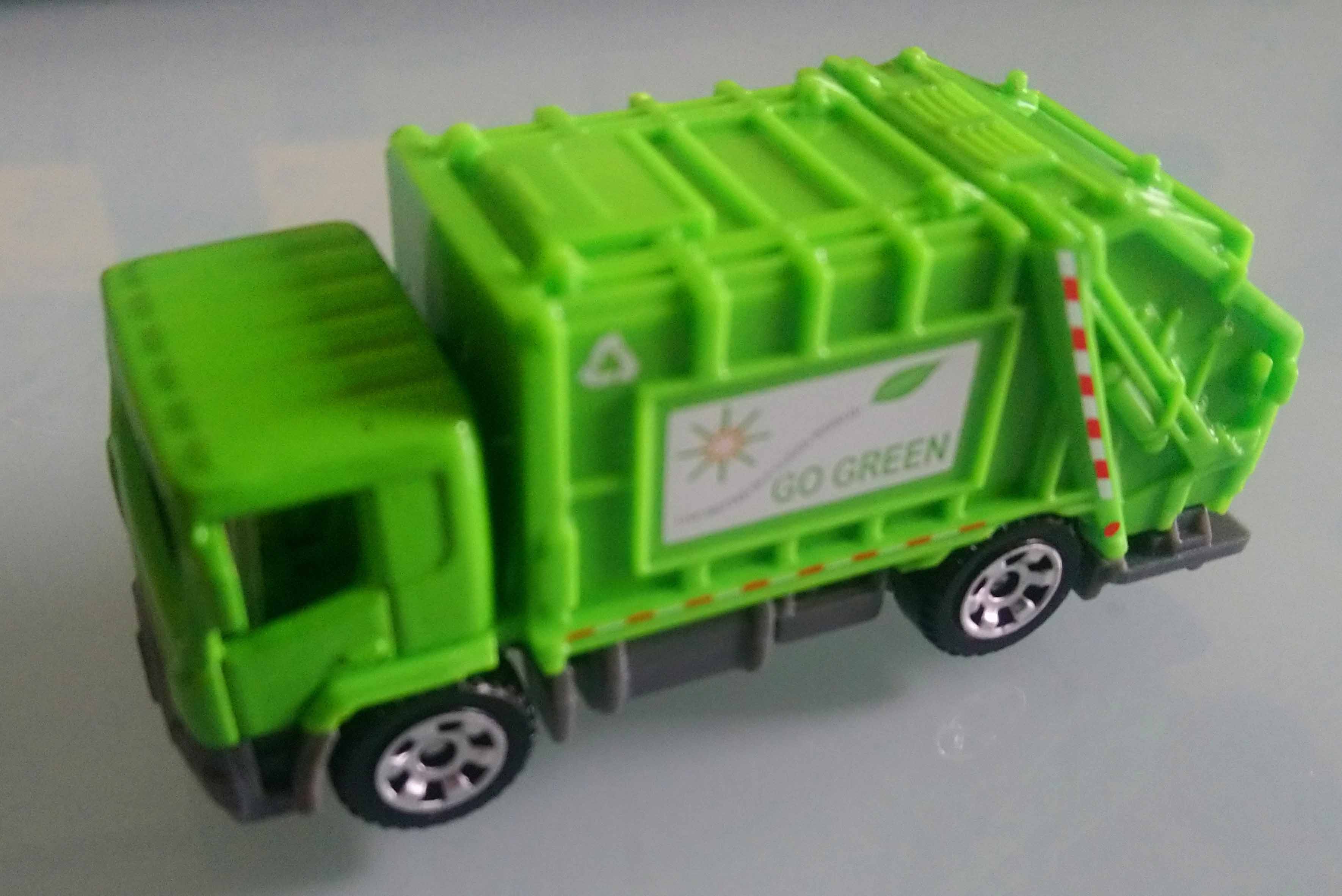 Matchbox green hotsell garbage truck