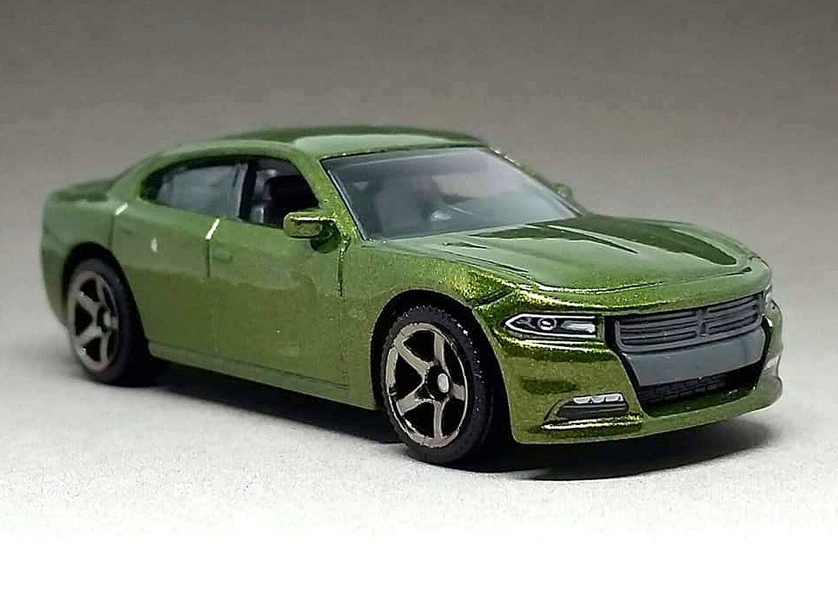 2019 MATCHBOX #2'18 Dodge Chargeur F8 vert/Comme neuf on Card 