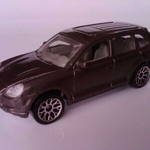 matchbox porsche cayenne