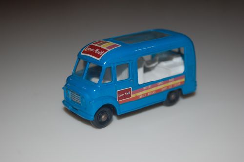 commer ice cream van