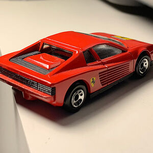 ferrari testarossa matchbox 1986