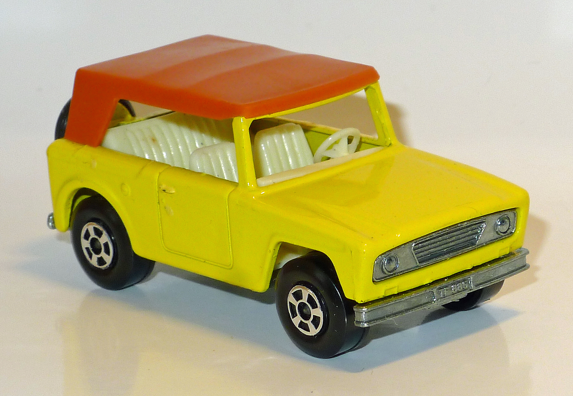 matchbox field car