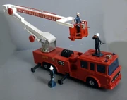 Snorkel Fire Engine ( 3x Figures).jpeg (137 KB)
