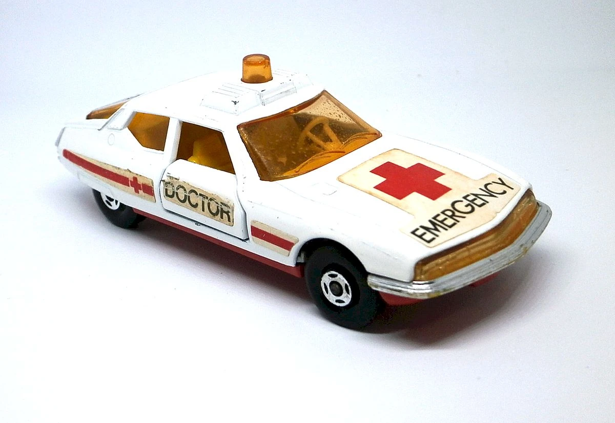 Doctor's Emergency Car (K-62) | Matchbox Cars Wiki | Fandom