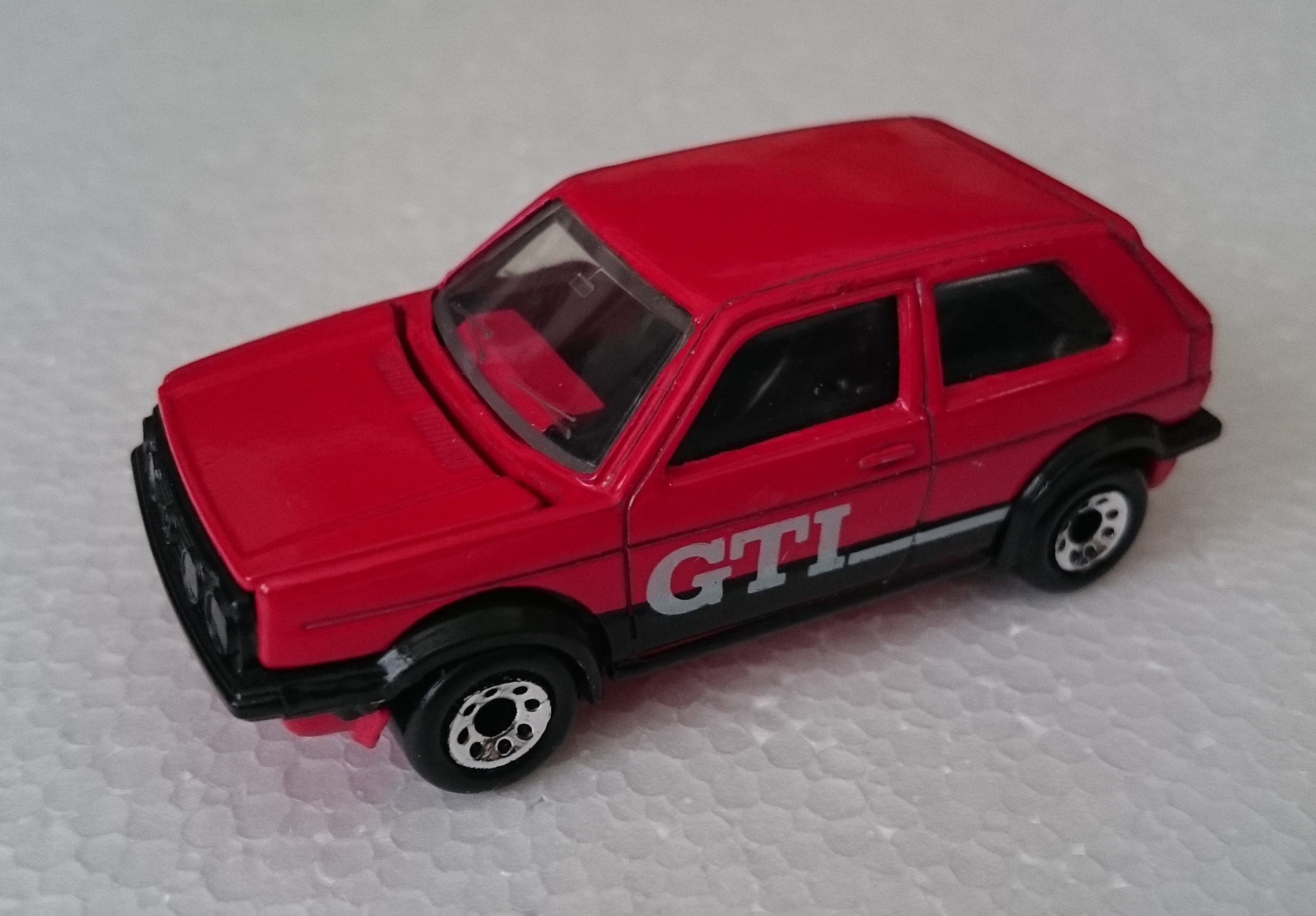 matchbox vw golf gti