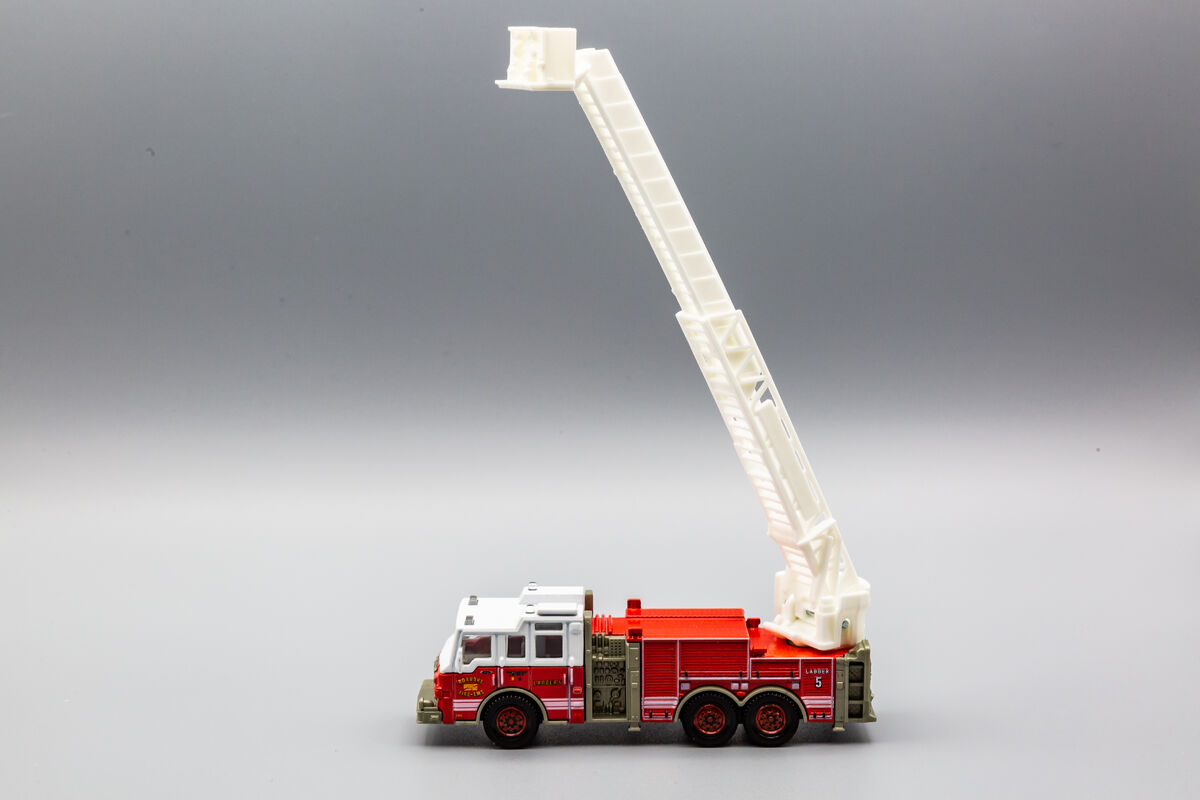 Pierce Velocity 100ft Aerial Platform (RW015) | Matchbox
