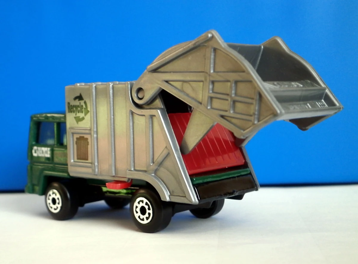 CAMION DE REFUSE Matchbox Superfast 1982 N°36 Neuf Dans La Boîte 'L