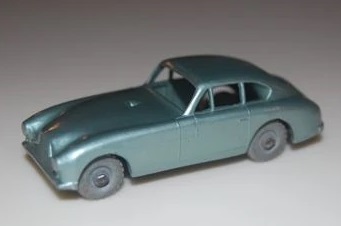 MATCHBOX　マッチボックス　アストンマーチン DB2 Amazon.com: Matchbox 1956 Aston Martin DBR1, City 73/100