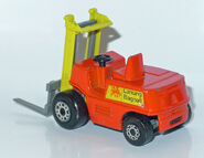 Fork lift truck by Baffalie