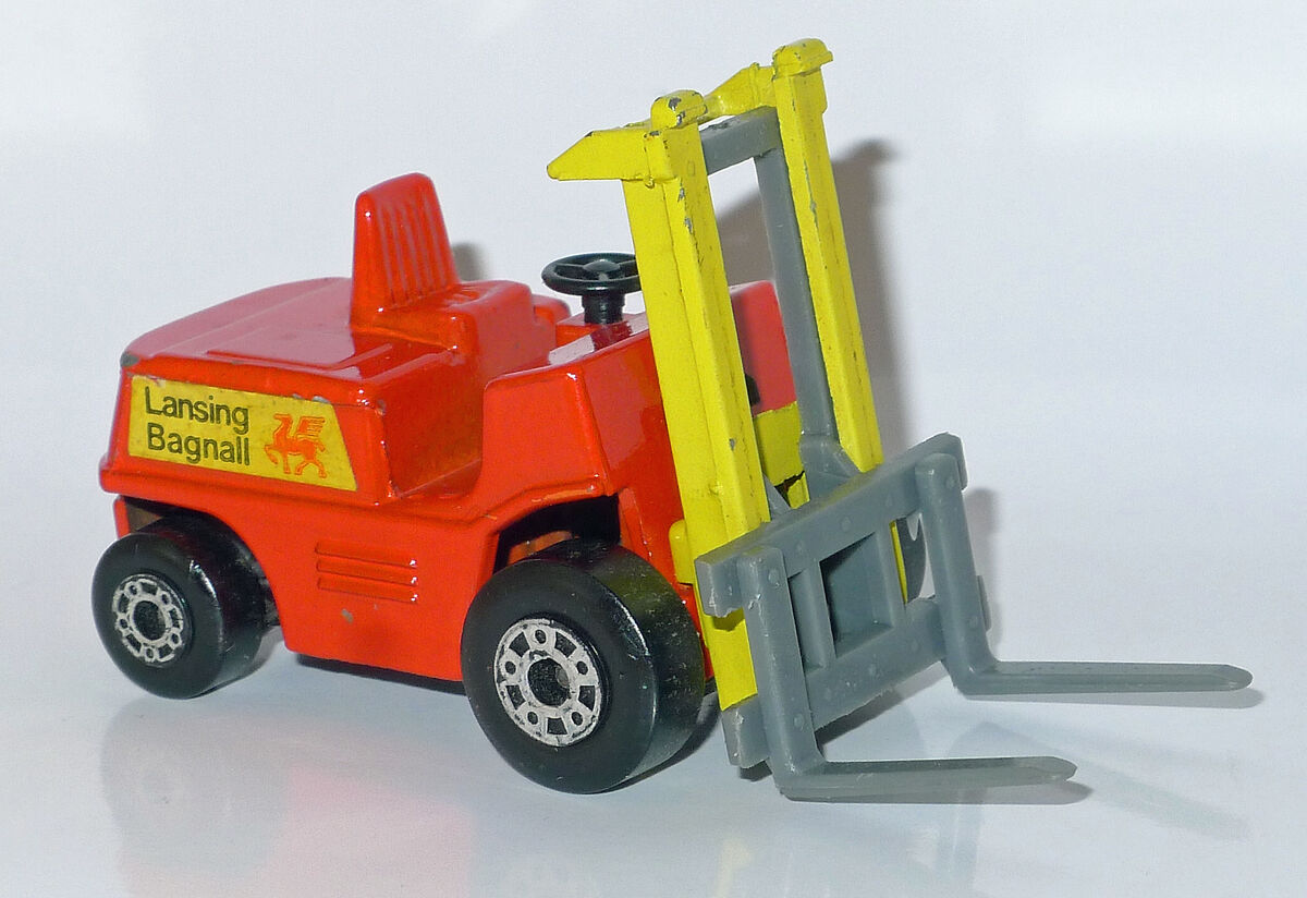 Matchbox forklift truck no 15 top