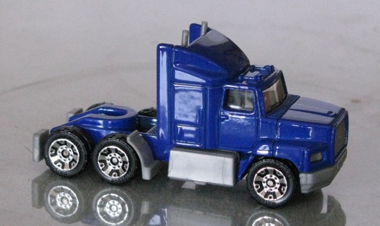 matchbox 18 wheeler