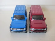FordBronco2021sIMG 8896new.jpg (97 KB) 2022 1-100 blue version vs 2021 1-100 maroon version