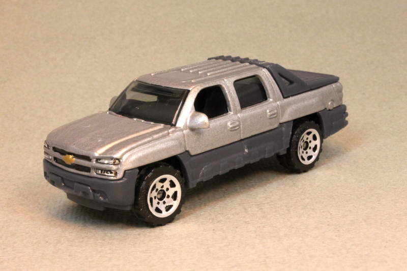 Details about   2017 Matchbox '02 CHEVY AVALANCHE #24 PINK/GRAY SUV ADVENTURE CITY case L 