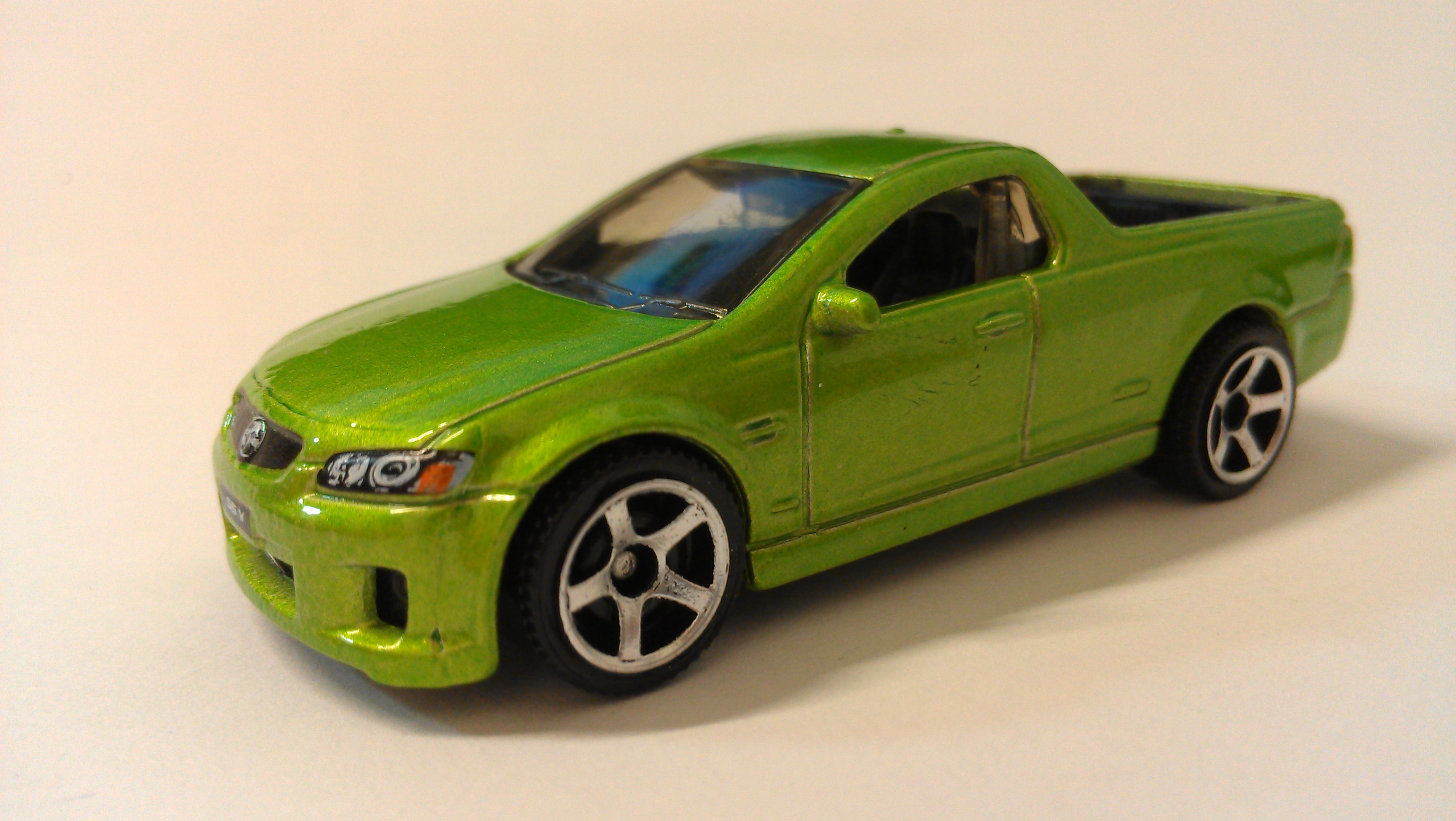 matchbox holden ute ssv