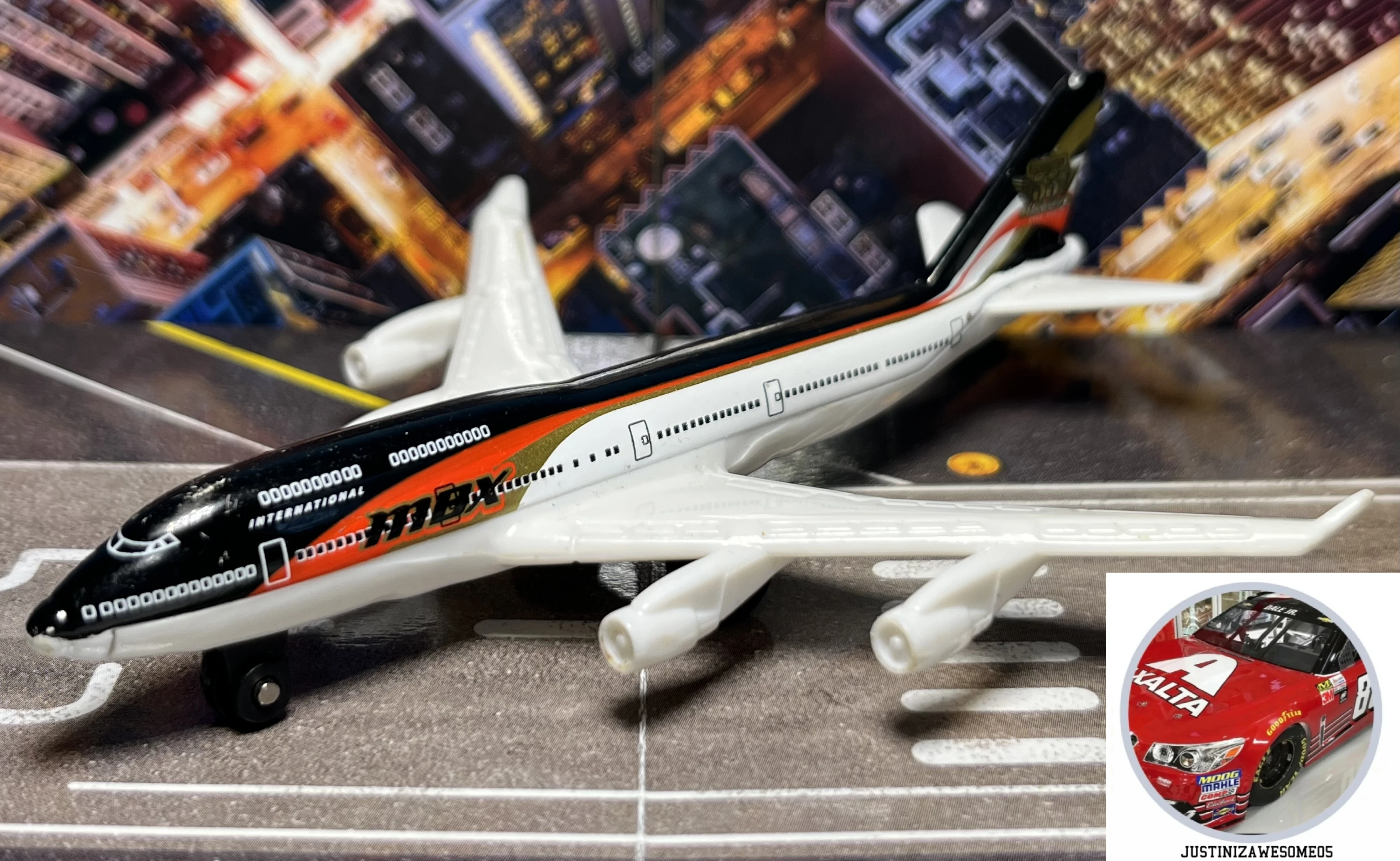 ミッキーマウス ブラゴ スポーツカー 楽天市場】ディズニーモータース ジッティーエックス ルート717