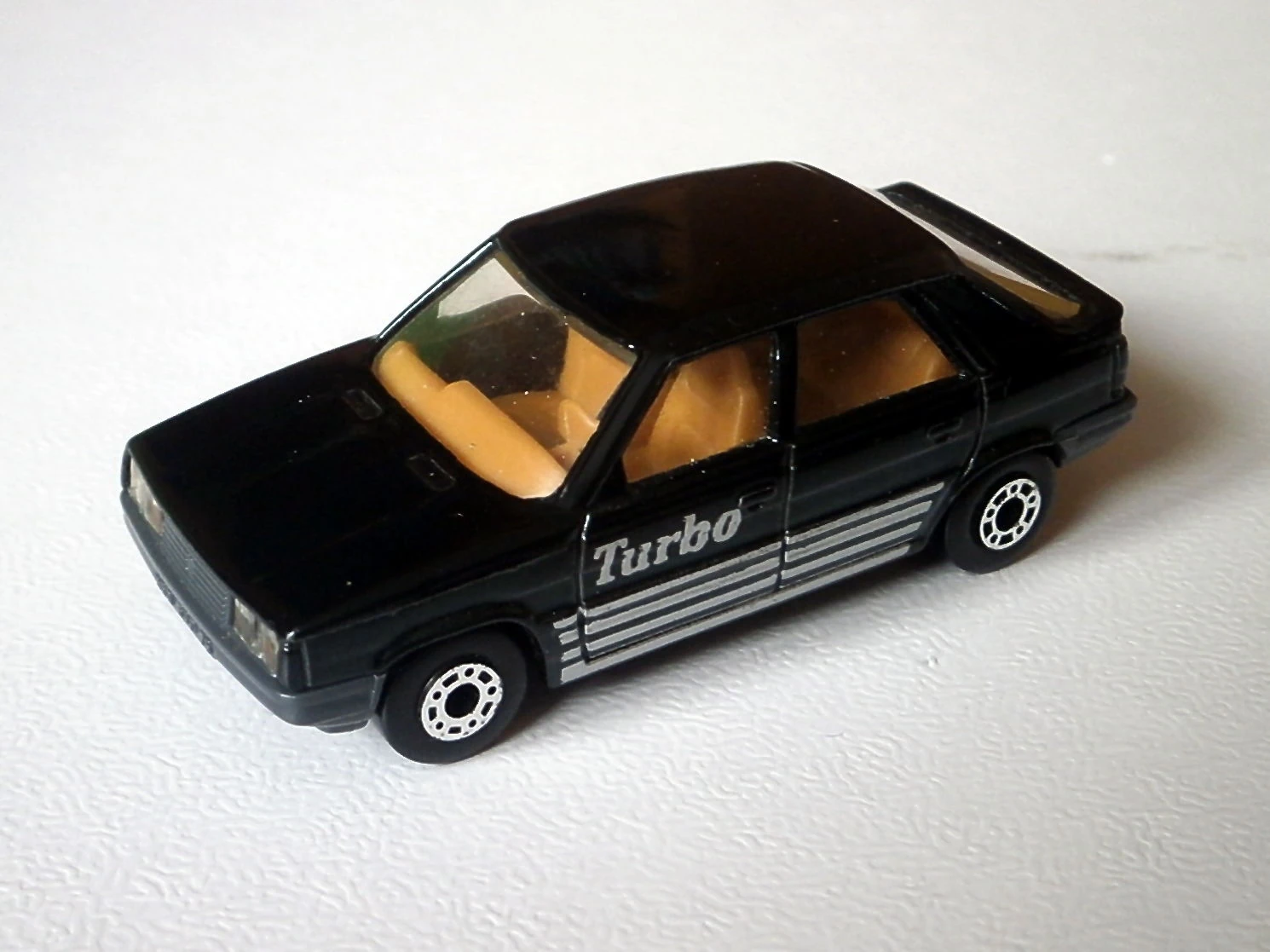 matchbox renault 11