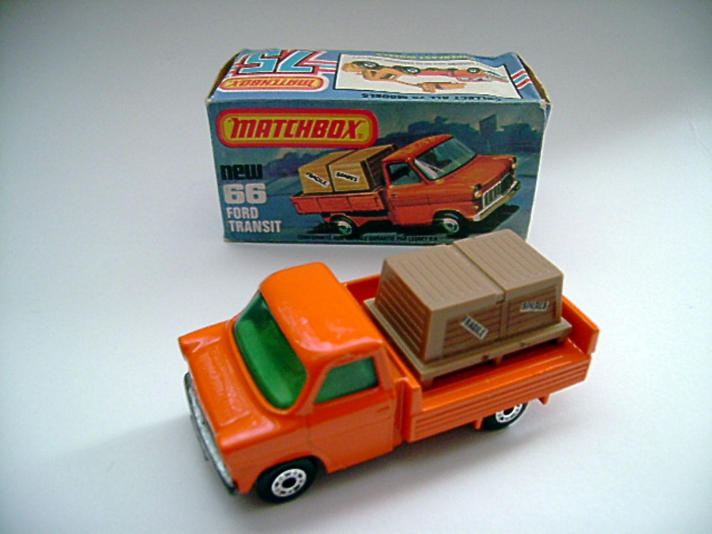 Ford Transit (1977) | Matchbox Cars 