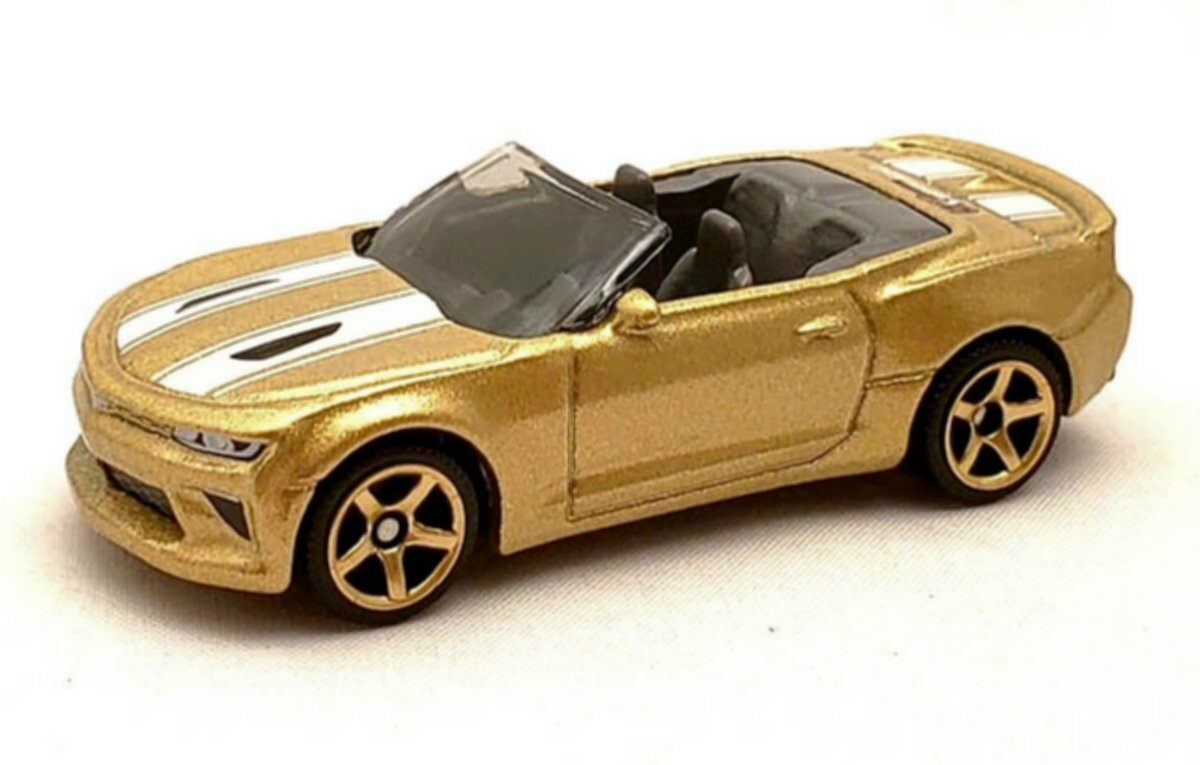 Matchbox 16 discount chevy camaro convertible