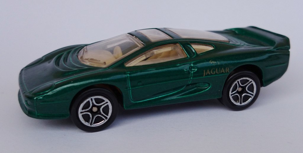 Jaguar XJ220 | Matchbox Cars Wiki | Fandom