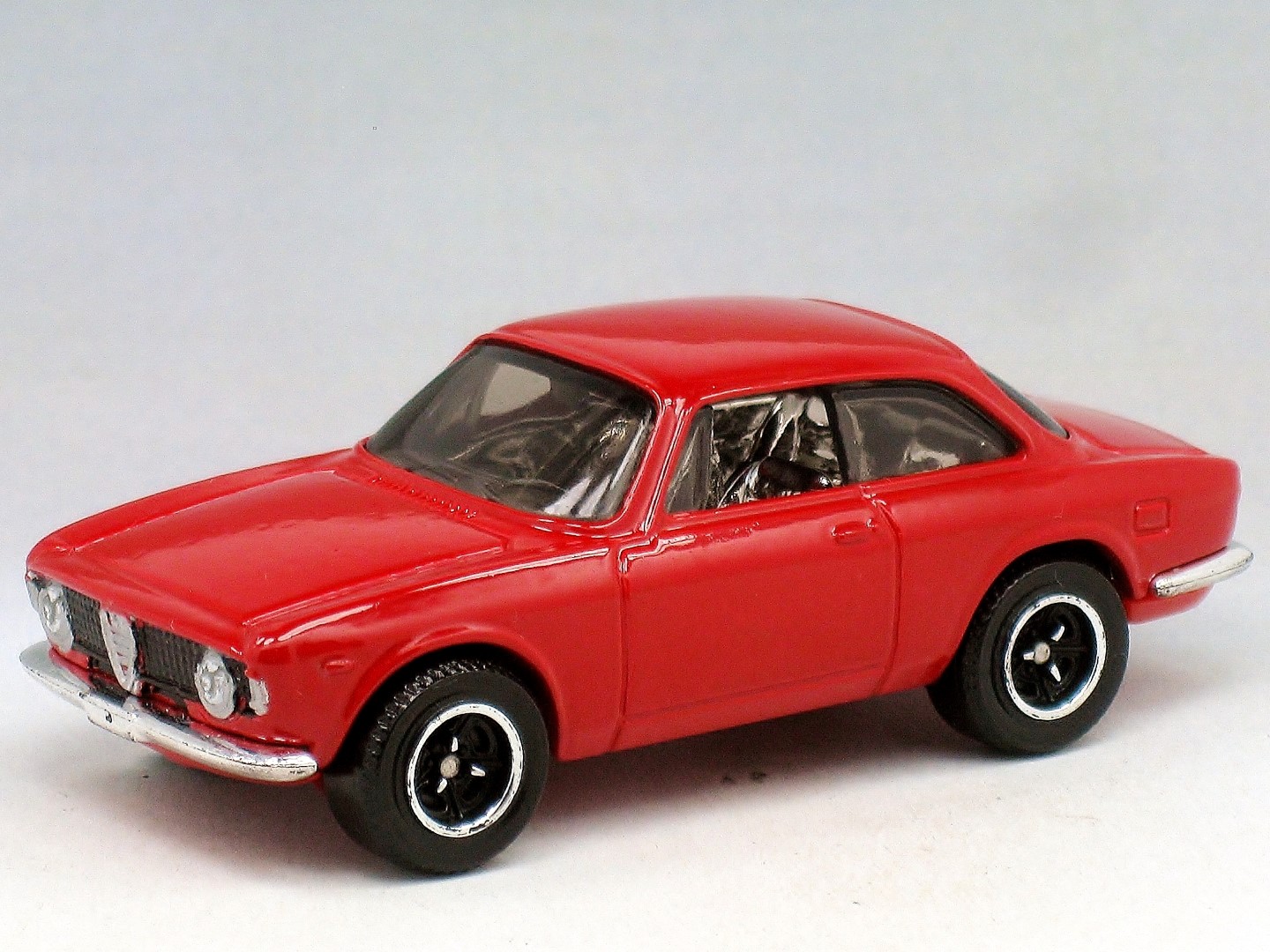 Alfa Romeo Giulia Sprint GTA | Matchbox Cars Wiki | Fandom