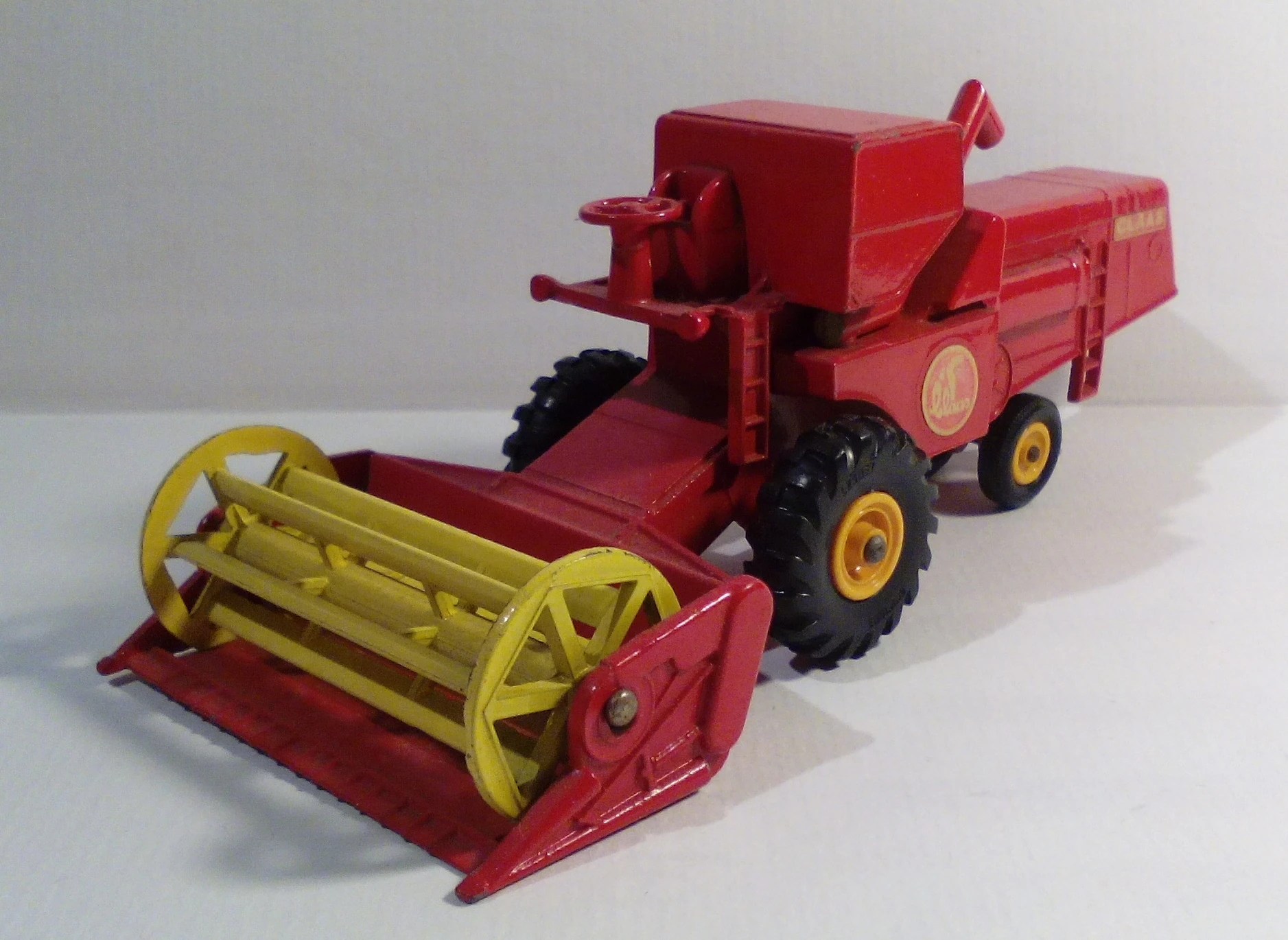 Claas Combine Harvester (K-9) | Matchbox Cars Wiki | Fandom