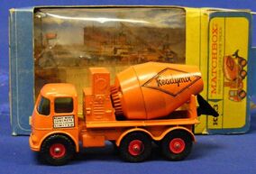 Matchbox　KING size K-13 MATCHBOX King Size K-13 Ready Mix Concrete Truck, Original