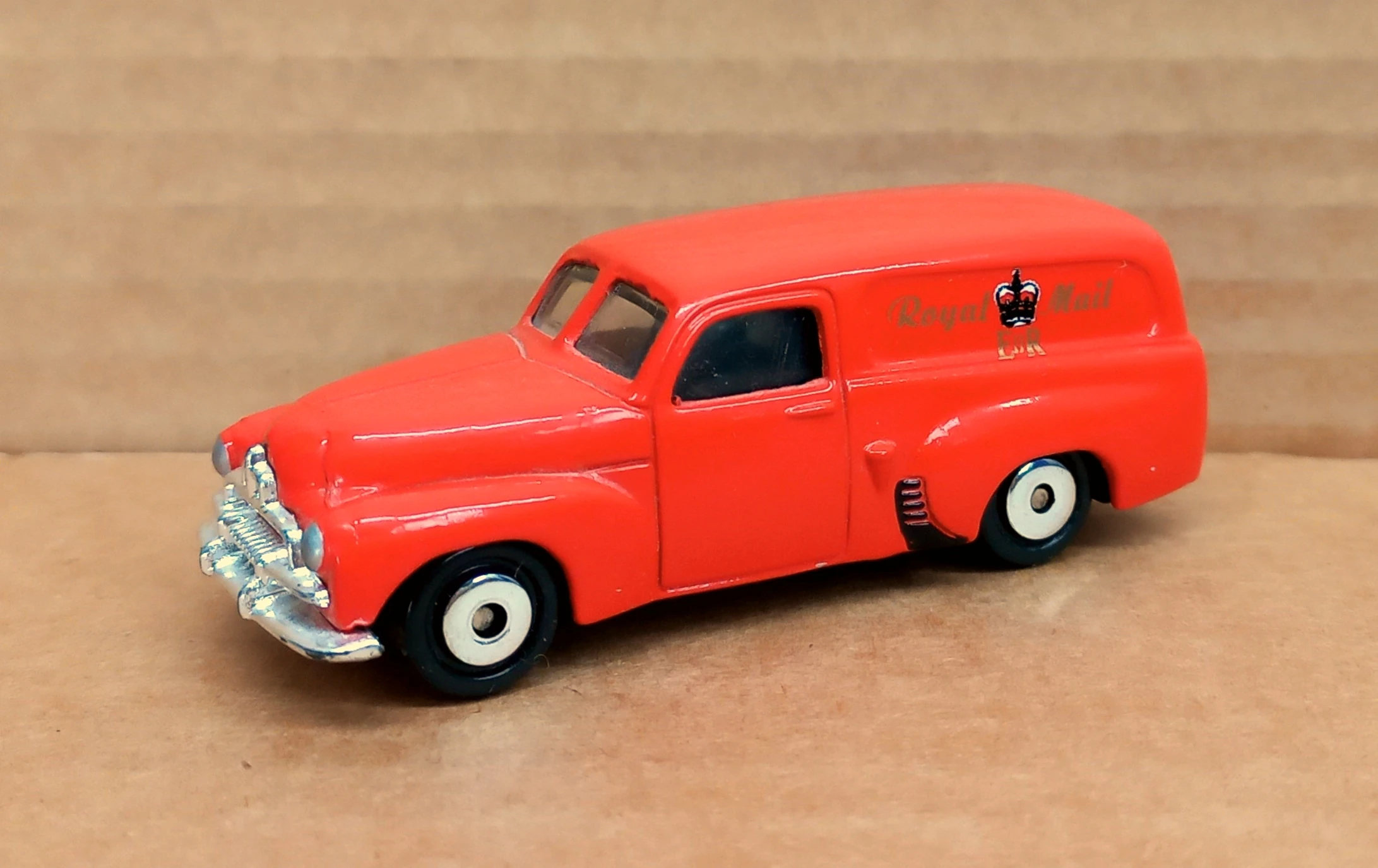 Matchbox Models Of Yesteryear 1/59 - 1955 Holden FJ Auto One, Miniature Occasion