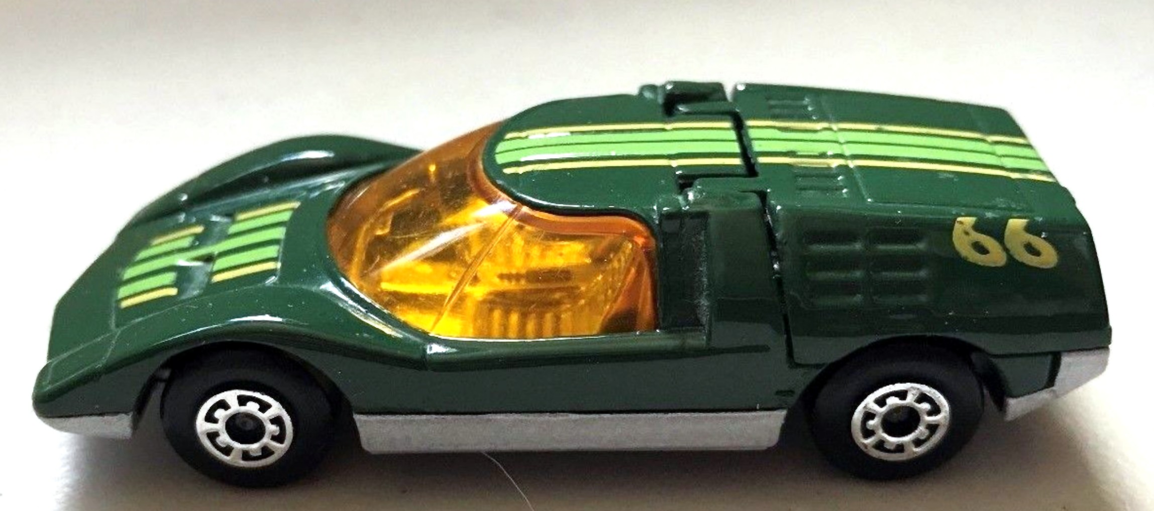 ミニカー MATCHBOX MAZDA RX500 & SuperFast MAD ROD Mazda_RX500_Concept_23.jpg