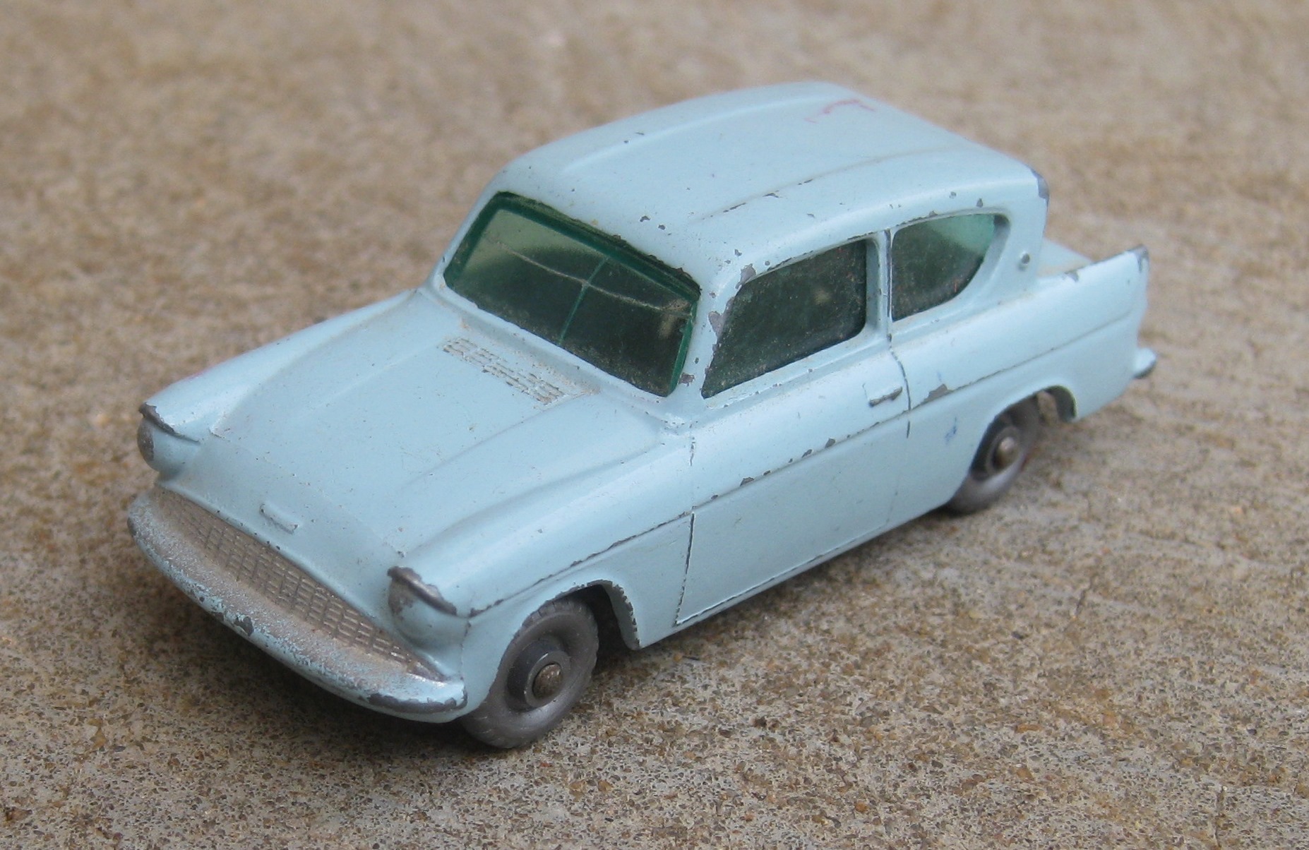 ford anglia toy car