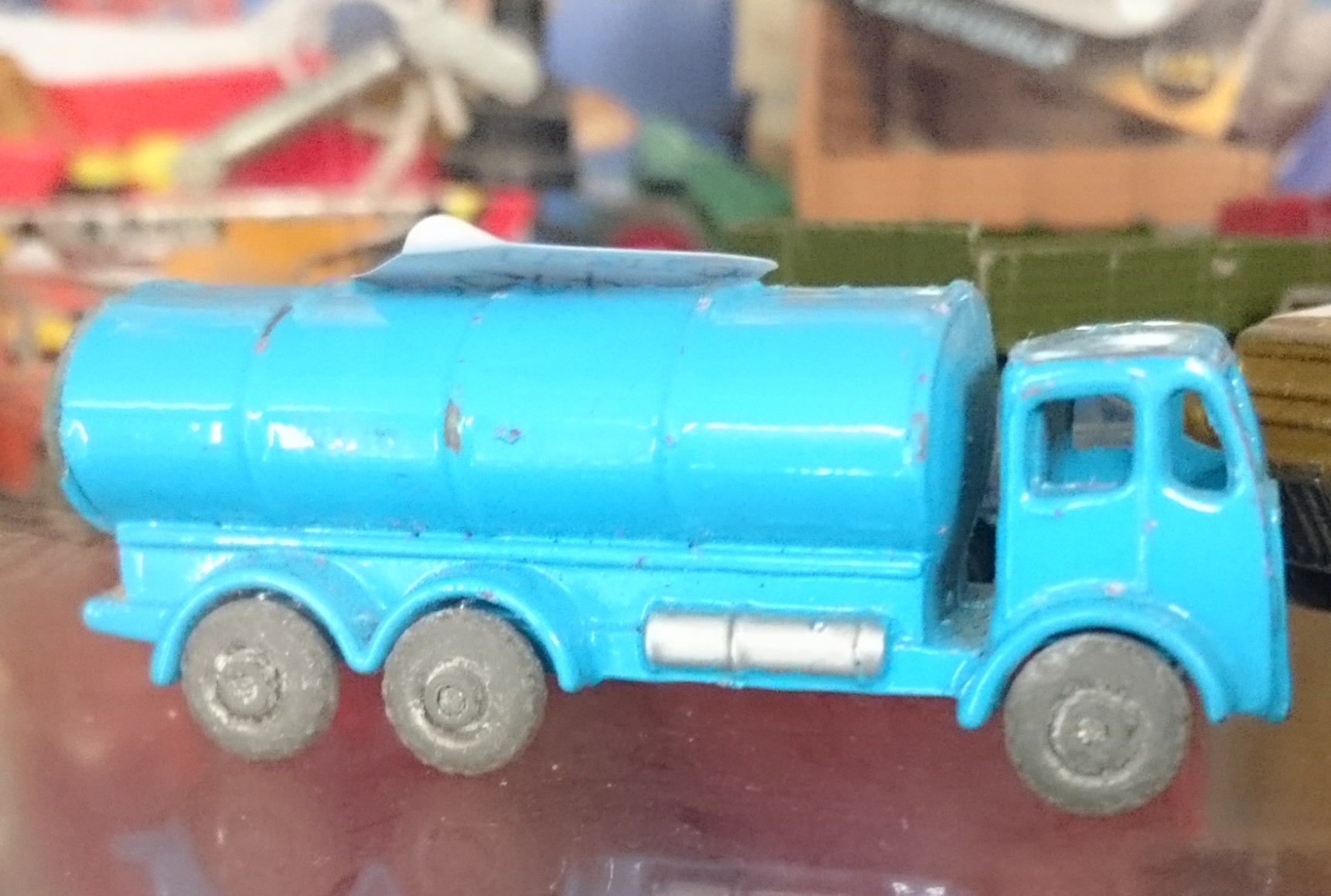 ERF Petrol Tanker (11-A) | Matchbox Cars Wiki | Fandom