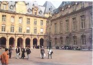 Universitatea din Paris astăzi