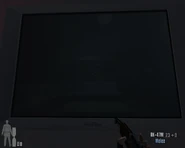 Reflejo de la habitación en la pantalla del televisor.