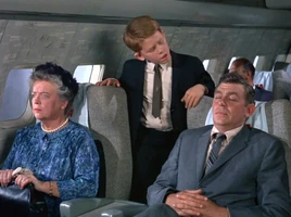 S6E7 Off to Hollywood