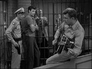 The-Guitar-Player-2.jpg (44 KB)