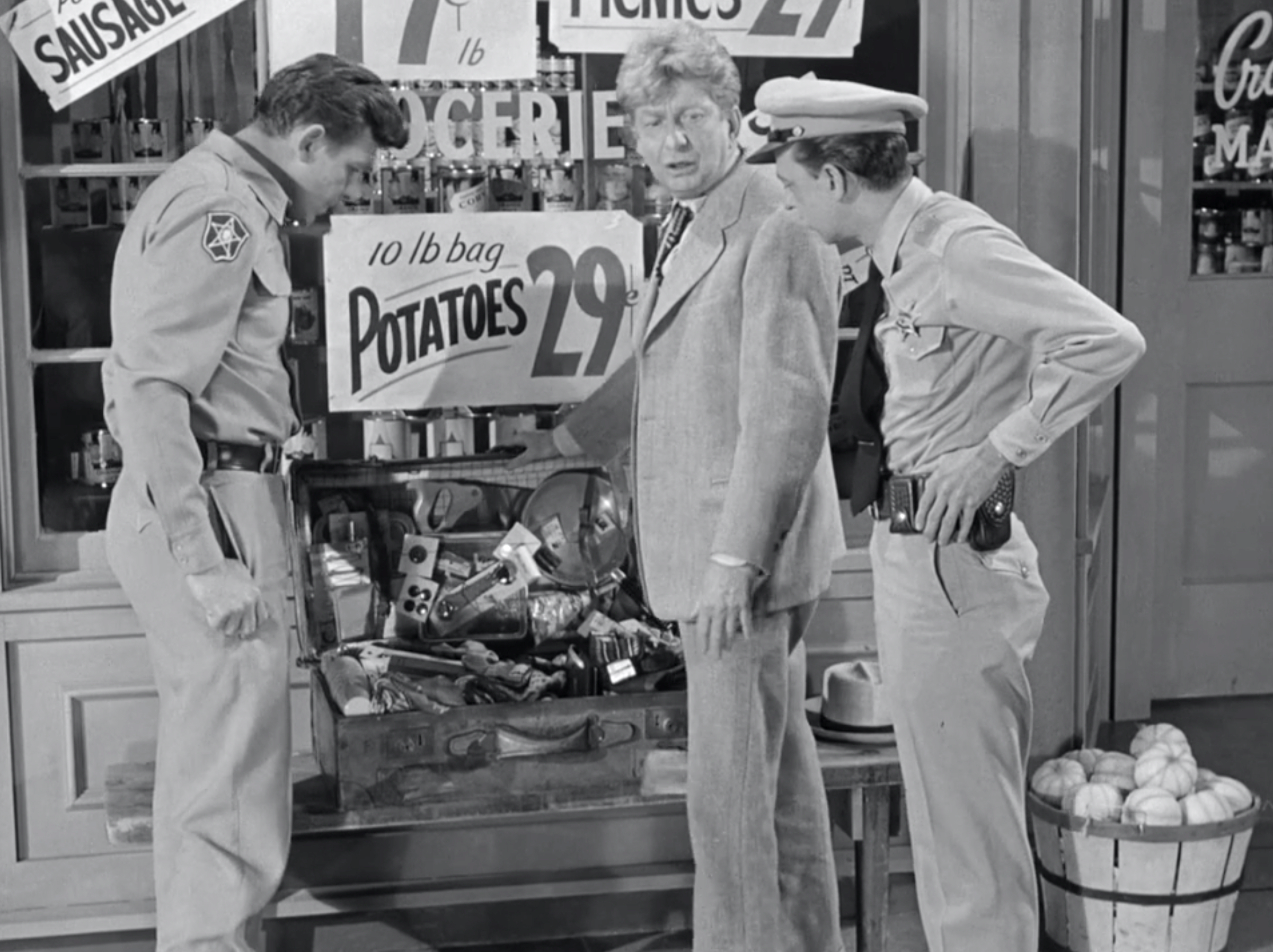 The Merchant of Mayberry | Mayberry Wiki | Fandom, image size:2402x1796