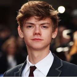 Thomas Brodie Sangster The Maze Runner Wiki Fandom