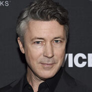 Aidan gillen 11