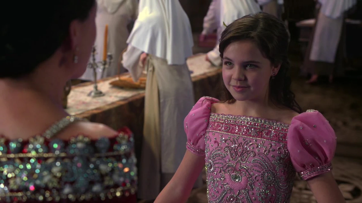 Snow White/Gallery | MD1456 Once Upon a Time Fanon Wiki | Fandom