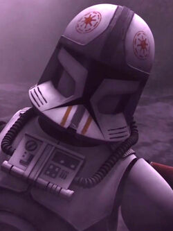 Wounded clone pilot