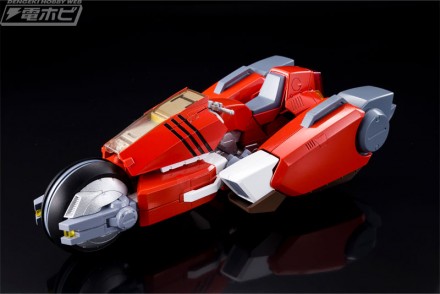 MEGAZONE 23 1/24スケール GARLAND メガゾーン23 Megazone 23: Garland Army Color Ver Model Kit 1/24 by