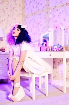 Melanie Martinez - Dollhouse (Full EP) 