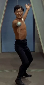 Das Psi-2000-Virus senkt Sulus Inhibitionen.