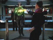 Seven of Nine versucht die USS Voyager NCC-74656 zu übernehmen.