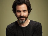 Santiago Cabrera