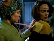 B'Elanna gibt ihre Erinnerungen weiter