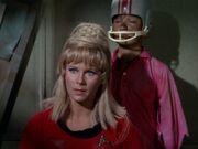 Rand wird von den Kleinlingen gefangen gehalten.