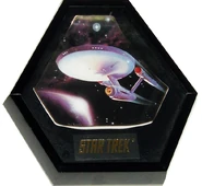 Willitts Designs USS Enterprise porcelain plaque.jpg (305 KB) Voyage of the Starship Enterprise Porcelain Plaque