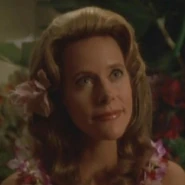 Marayna.jpg (26 kB) Marayna VOY: "Alter Ego"