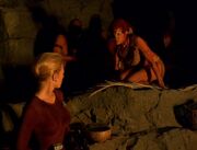 Seven of Nine trifft in einer Höhle auf die Ventu